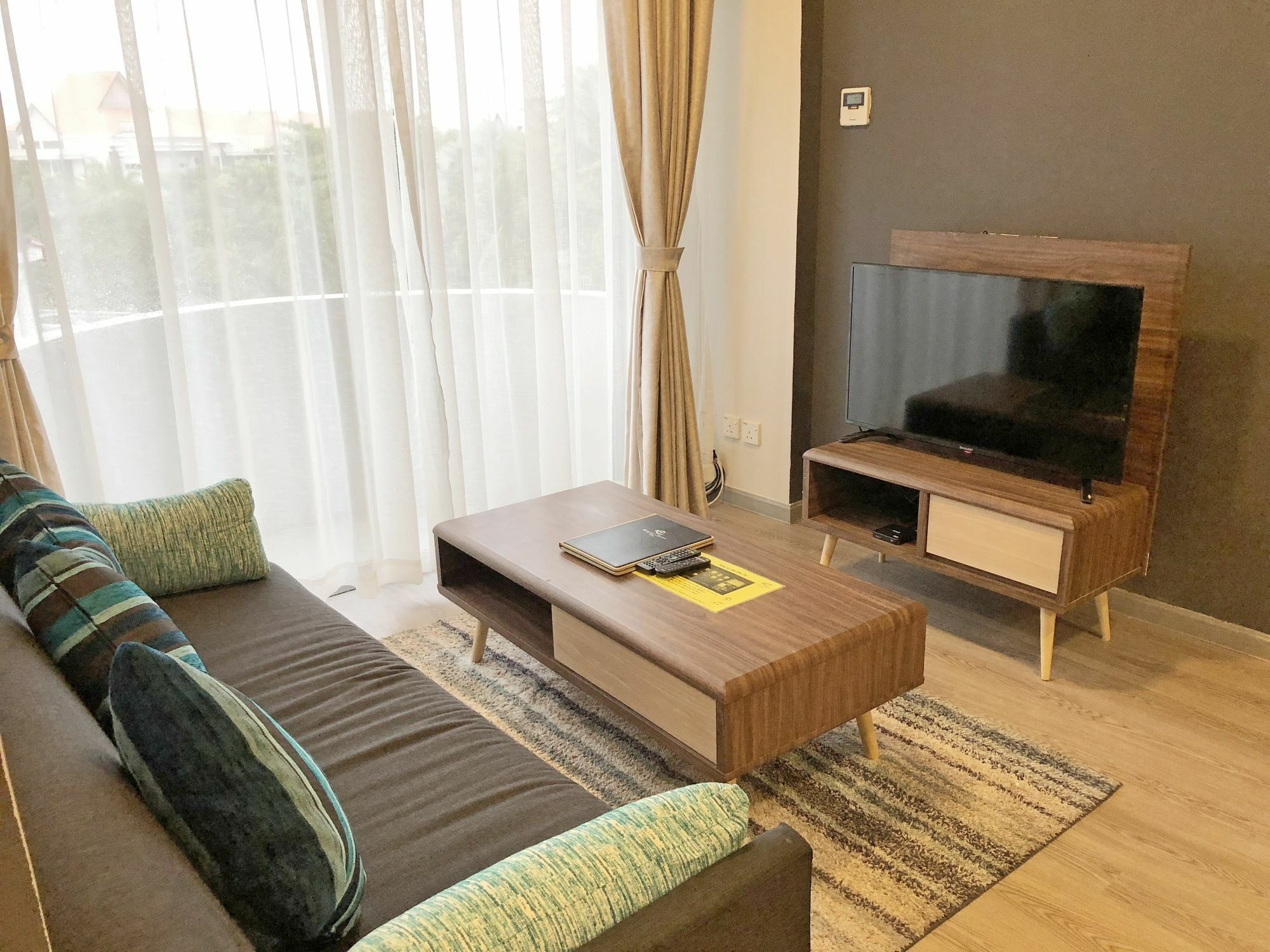 Seaview Apartment Kuah Exterior foto